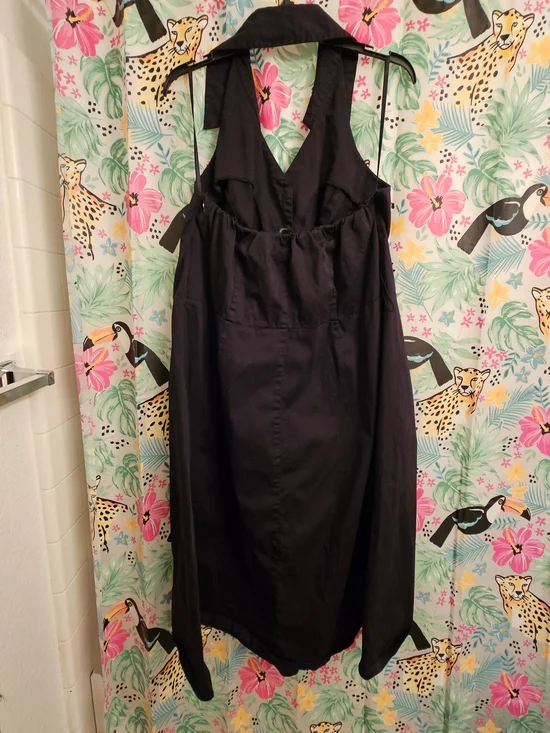 Halter Collared Fit-and-Flare Dress in Black - Picture 4 of 11